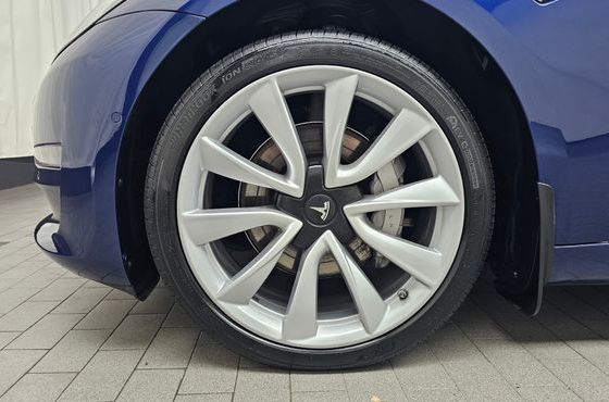 Tesla Model 3 Long Range AWD — пробег 160 095 км — фото 5 из 5
