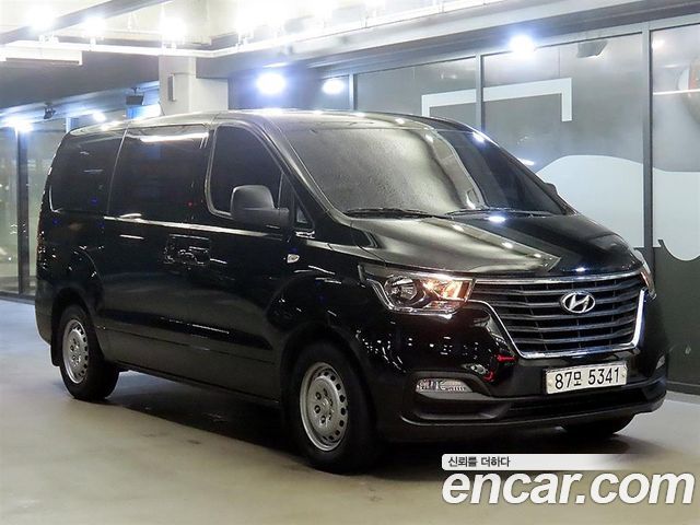 Hyundai Starex Van 3-Seater Style — пробег 170 843 км — фото 1 из 5