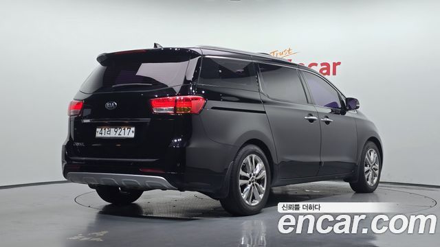 Kia Carnival из Кореи Encar
