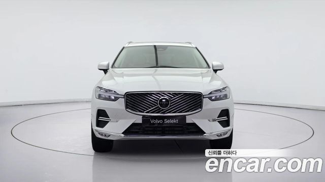 Volvo XC60 T8 Ultra Bright — пробег 69 км — фото 4 из 5