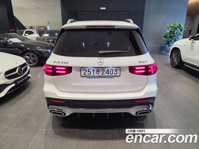 Mercedes-Benz GLB-Class из Кореи Encar