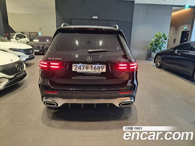 Mercedes-Benz GLB-Class из Кореи Encar