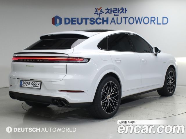 Porsche Cayenne 3.0 E-Hybrid Coupe — пробег 7 143 км — фото 2 из 5
