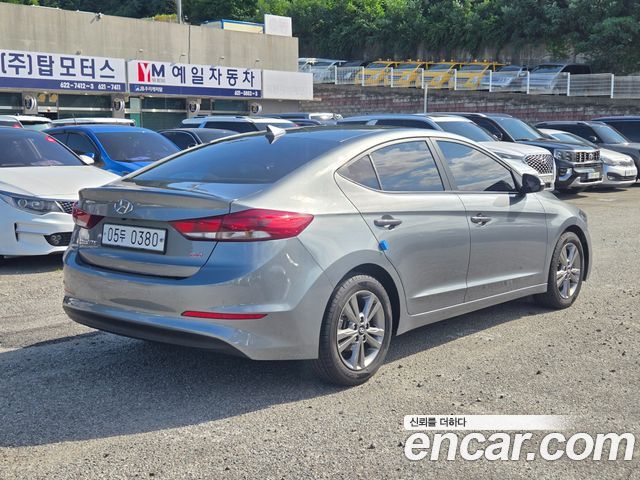 Hyundai AVANTE 1.6 GDI Smart Special — пробег 88 000 км — фото 5 из 5
