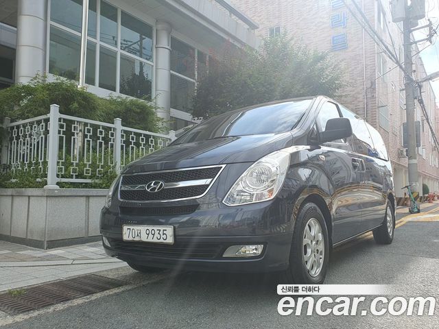 Hyundai Starex 11-Seater Wagon CVX Luxury — пробег 133 000 км — фото 1 из 5