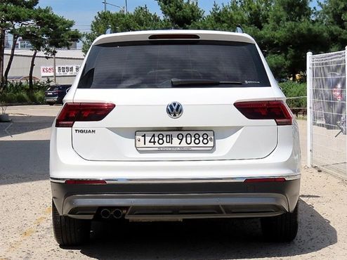 Volkswagen Tiguan 2.0 TDI Premium — пробег 91 712 км — фото 4 из 5