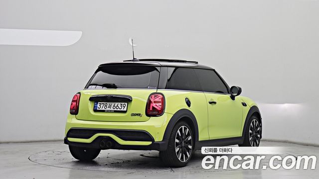 Mini Cooper Standard Third Generation — пробег 17 554 км — фото 2 из 5
