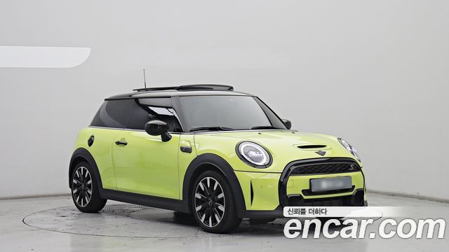 Mini Cooper Standard Third Generation — пробег 17 554 км — фото 3 из 5