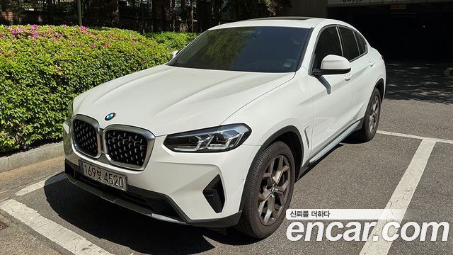 BMW X4 xDrive20i xLine — пробег 27 766 км — фото 3 из 5