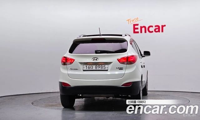 Hyundai Tucson Diesel 2WD LX20 Smart-Pack — пробег 192 198 км — фото 4 из 5
