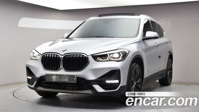 BMW X1 xDrive 20i Advantage — пробег 67 091 км — фото 1 из 5