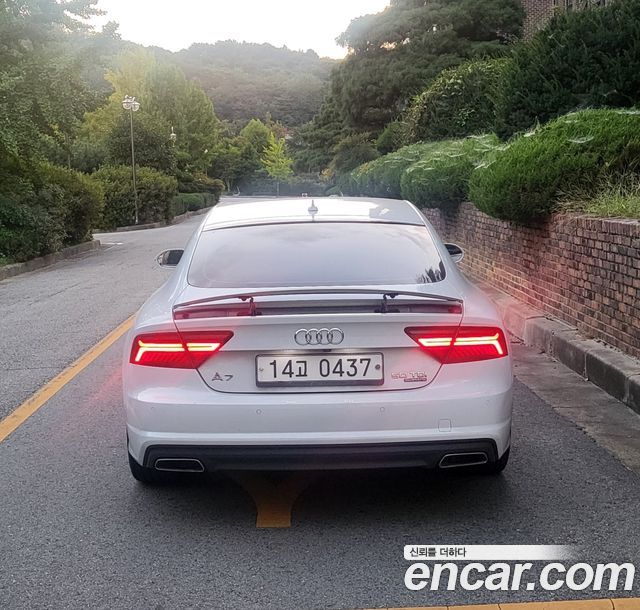 Audi A7 50 TDI Quattro Premium 4G — пробег 163 200 км — фото 4 из 5