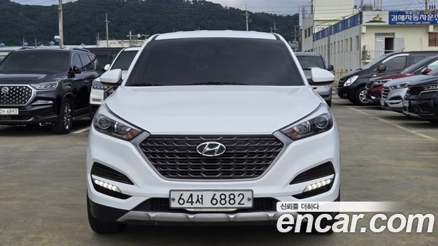 Hyundai Tucson Diesel 1.7 2WD Smart — пробег 163 751 км — фото 3 из 5