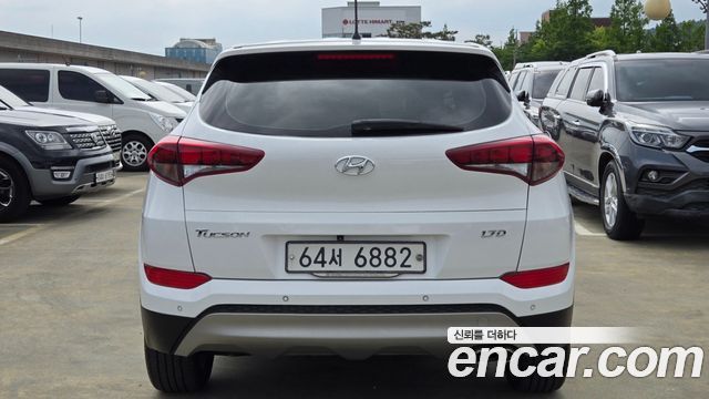 Hyundai Tucson Diesel 1.7 2WD Smart — пробег 163 751 км — фото 4 из 5