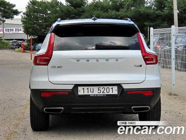 Volvo XC40 из Кореи Encar