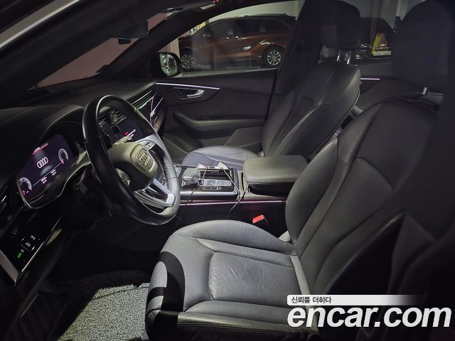 Audi Q8 45 TDI Quattro Premium — пробег 76 038 км — фото 4 из 5