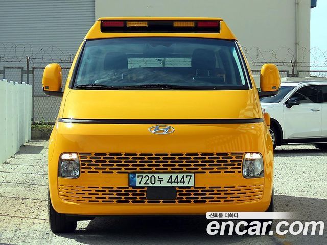 Hyundai Staria из Кореи Encar