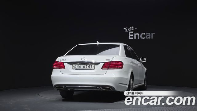 Mercedes-Benz E-Class E220 CDI Avantgarde — пробег 162 510 км — фото 4 из 5