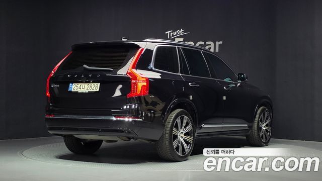 Volvo XC90 B6 Ultimate Bright — пробег 85 279 км — фото 2 из 5