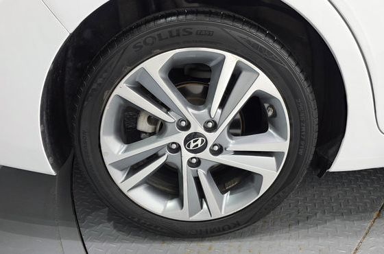 Hyundai AVANTE 1.6 GDI Value Plus — пробег 111 052 км — фото 5 из 5