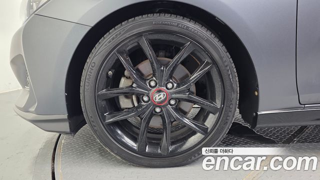 Hyundai Veloster 1.6 Turbo Sport Core — пробег 58 258 км — фото 5 из 5