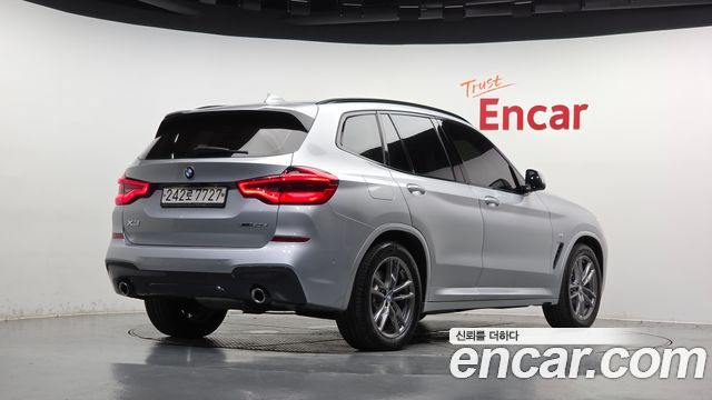 BMW X3 xDrive 20d M Sport — пробег 72 244 км — фото 2 из 5