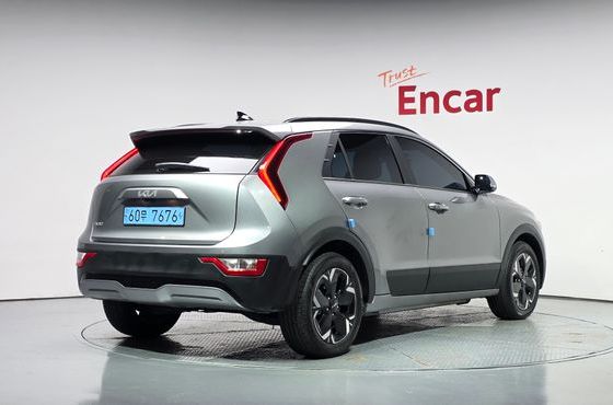 Kia Niro Air — пробег 48 364 км — фото 2 из 5