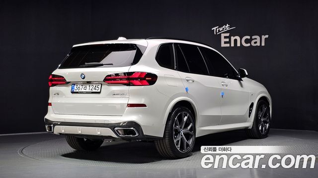 BMW X5 xDrive 30d M Sport — пробег 6 880 км — фото 2 из 5