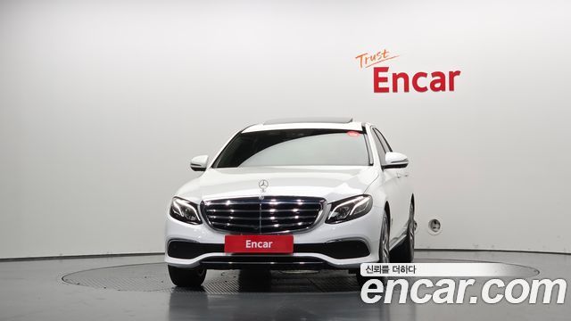 Mercedes-Benz E-Class из Кореи Encar