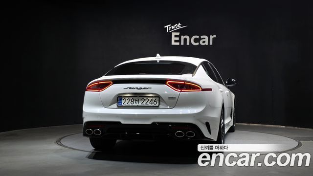 Kia Stinger из Кореи Encar
