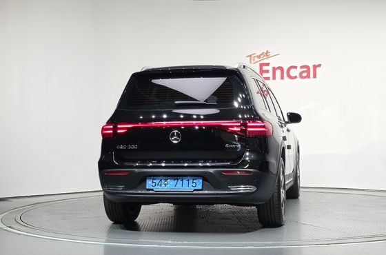 Mercedes-Benz EQB EQB300 4MATIC Progressive — пробег 10 298 км — фото 4 из 5