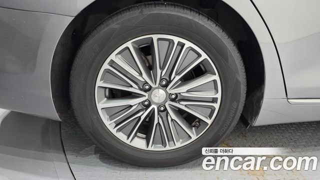 Hyundai Grandeur Premium — пробег 145 364 км — фото 5 из 5