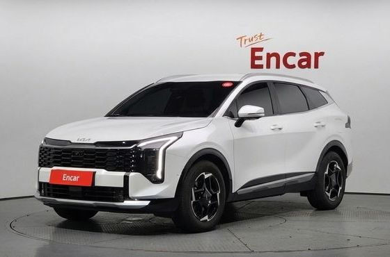 Kia Sportage Gasoline 1.6 Turbo 2WD Signature — пробег 4 215 км — фото 1 из 5