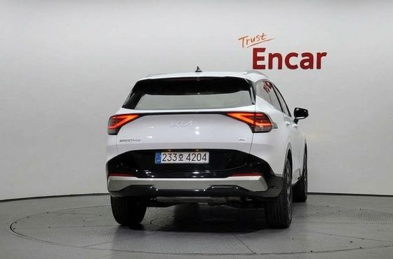 Kia Sportage Gasoline 1.6 Turbo 2WD Signature — пробег 4 215 км — фото 4 из 5