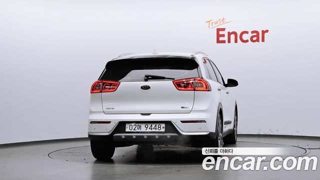 Kia Niro из Кореи Encar