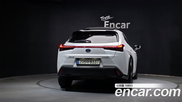 Lexus UX из Кореи Encar