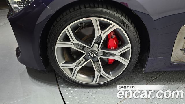 Kia Stinger из Кореи Encar