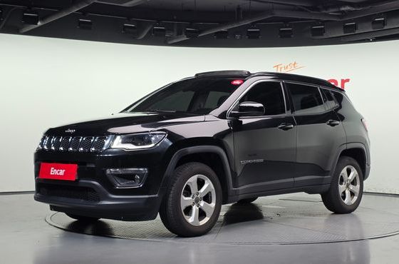 Jeep Compass 2.4 Longitude AWD — пробег 31 764 км — фото 1 из 5