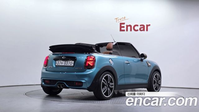 Mini Cooper Convertible Standard 3rd — пробег 80 223 км — фото 2 из 5