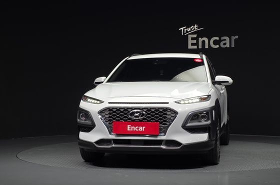 Hyundai Kona Premium Special — пробег 99 554 км — фото 3 из 5