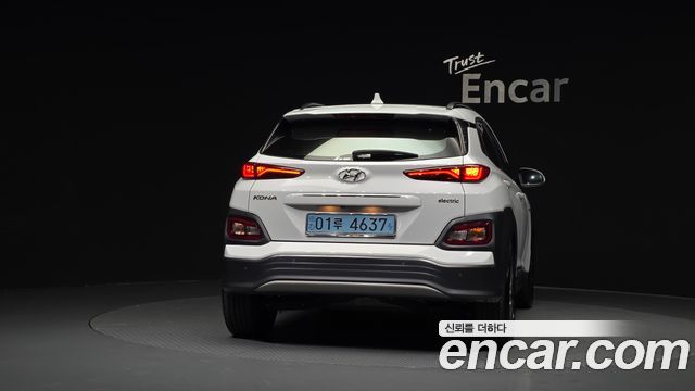 Hyundai Kona из Кореи Encar