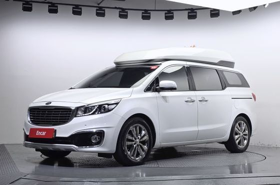 Kia Carnival 9-seater Hi-Limousine Noblesse — пробег 142 453 км — фото 1 из 5