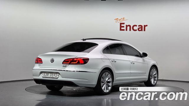 Volkswagen CC 2.0 TDI BlueMotion — пробег 67 727 км — фото 2 из 5