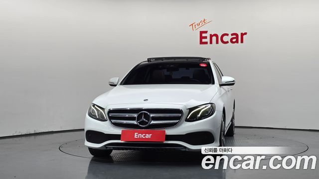 Mercedes-Benz E-Class из Кореи Encar