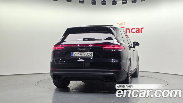 Porsche Cayenne 3.0 — пробег 62 132 км — фото 4 из 5