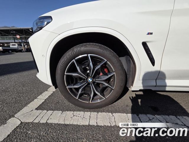 BMW X4 xDrive20i M Sports Pro — пробег 24 000 км — фото 4 из 5