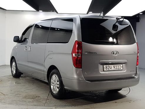 Hyundai Starex 5-Seater VAN Modern — пробег 223 698 км — фото 3 из 5