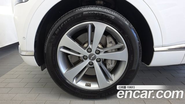 Genesis GV80 из Кореи Encar