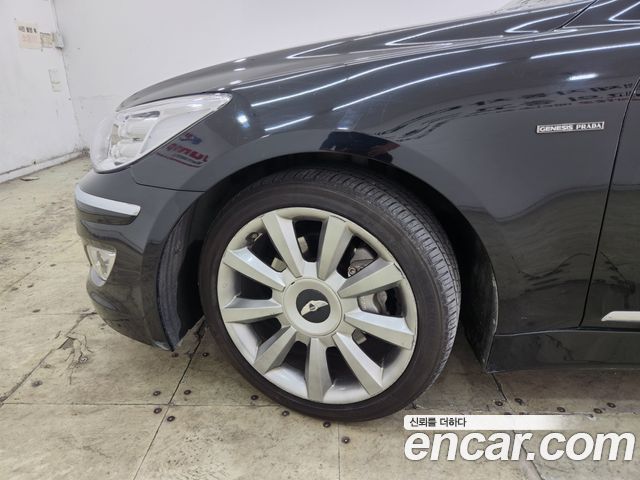 Hyundai Genesis из Кореи Encar