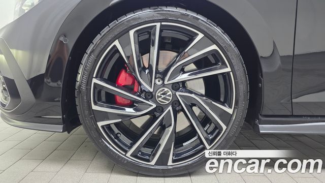 Volkswagen Golf 2.0 GTI — пробег 13 314 км — фото 5 из 5